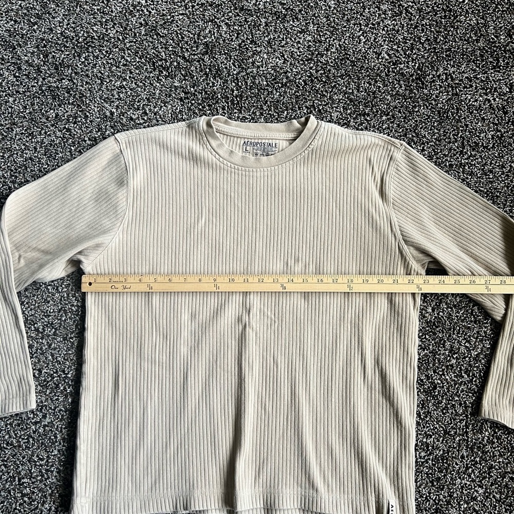 Aeropostale Men's Tan Crewneck Longsleeve - Picture 6 of 7